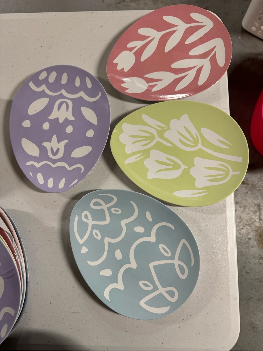 Kohl's White Oval Salad Plate